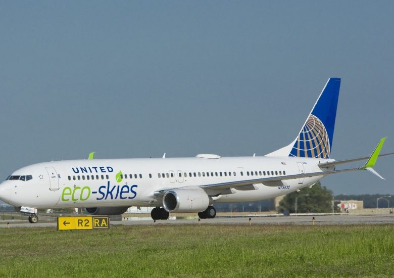 All United Airlines flights from LA are powered by biofuel